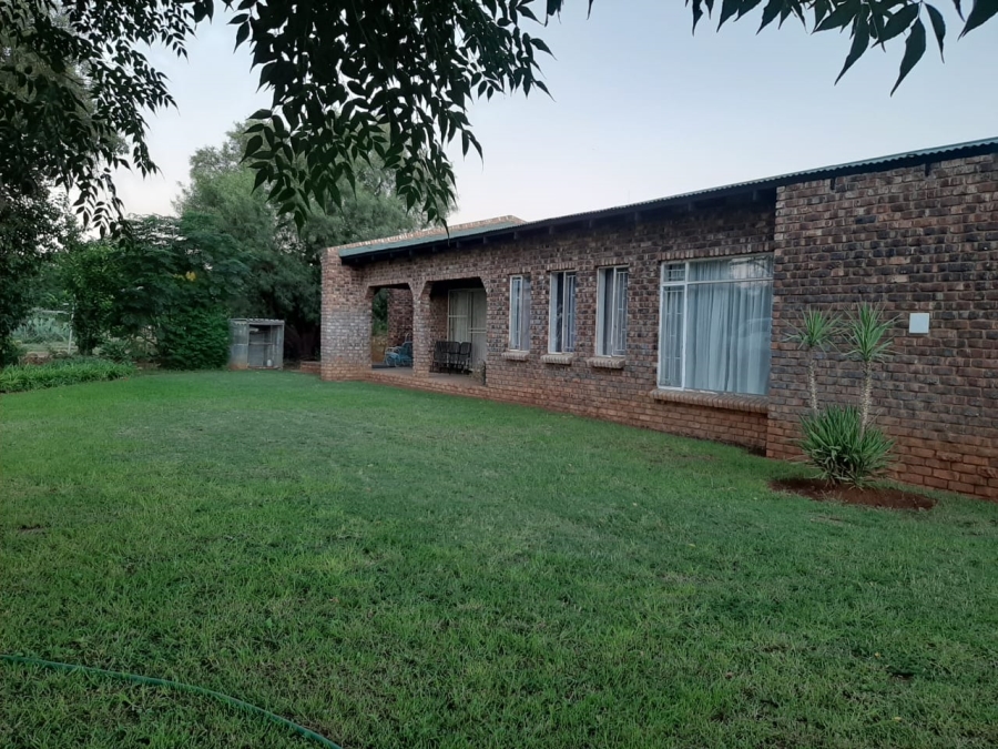 4 Bedroom Property for Sale in Christiana North West